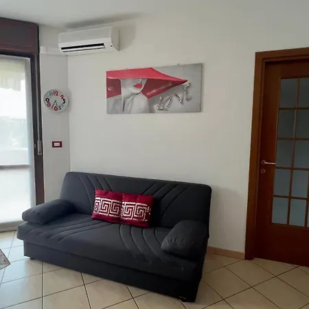 King House Apartment *